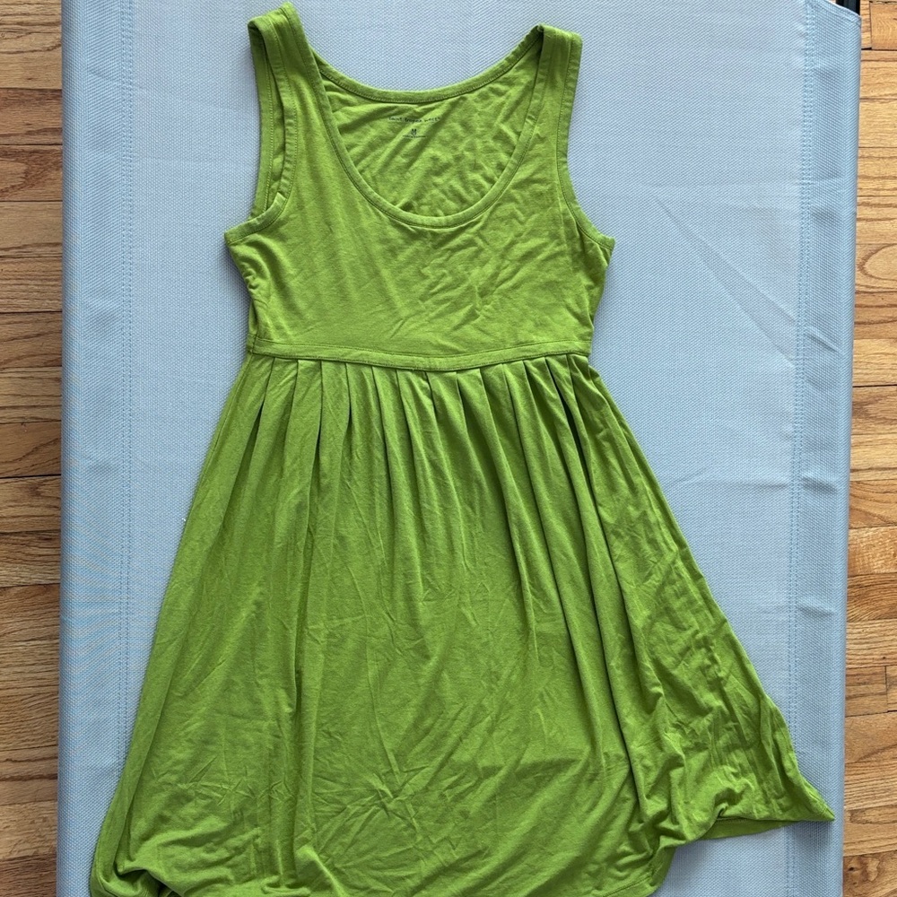 Saint Tropez West Bright Green sleeveless knit dress sz M